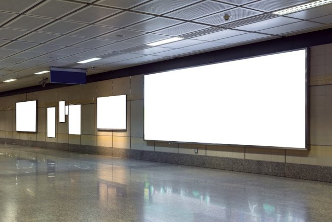 Top 10 Signage Trends in Riyadh for 2025 | Static & Digital Insights