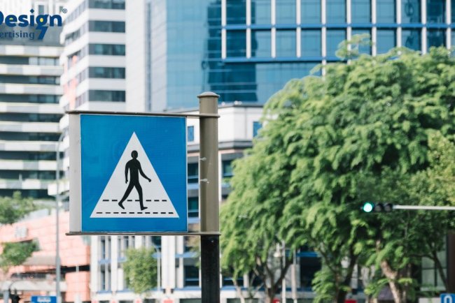 Reflective Traffic Signage Boards: Why They Matter for Night Time Visibility